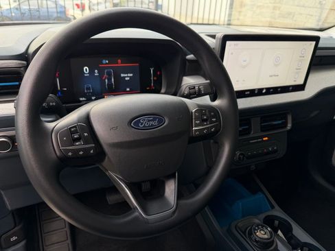 New 2026 Ford Maverick XLT image 43