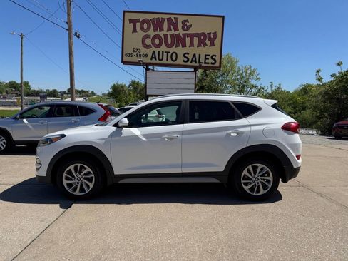 Used 2017 Hyundai Tucson SE FWD image 4