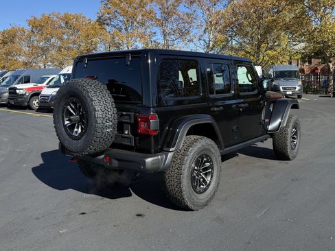 New 2026 Jeep Wrangler Unlimited Rubicon image 9