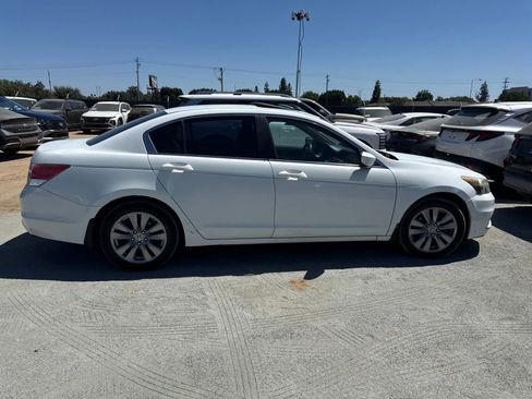 Used 2012 Honda Accord EX image 4