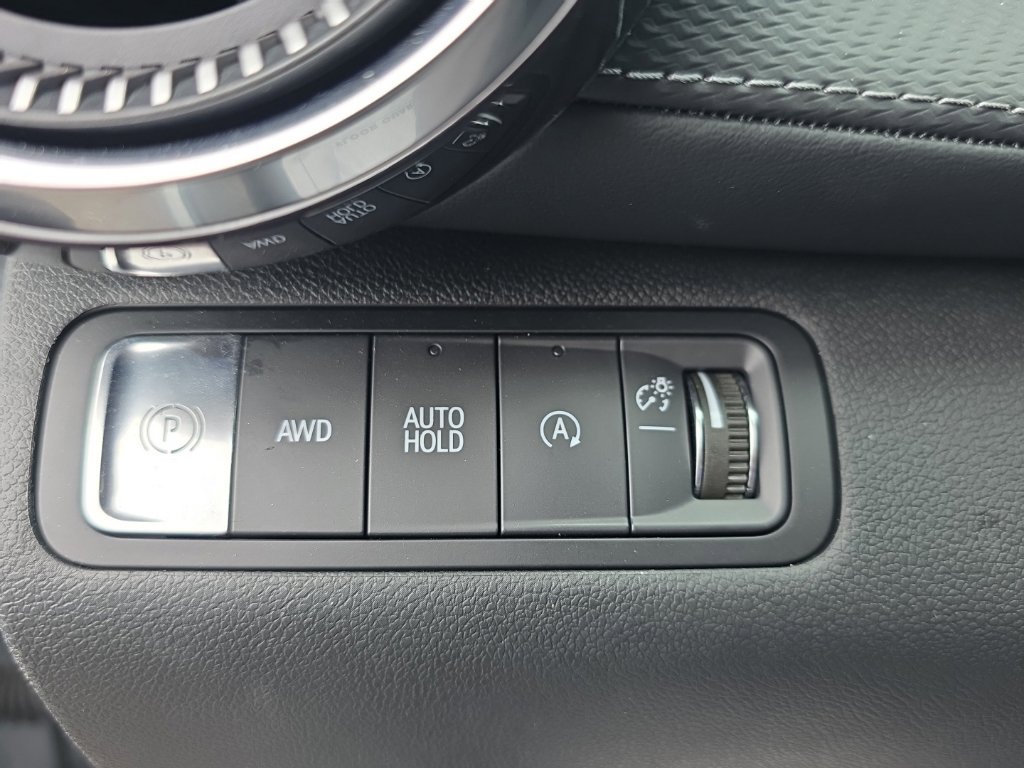 Used 2026 Chevrolet Equinox LT AWD/4WD image 31