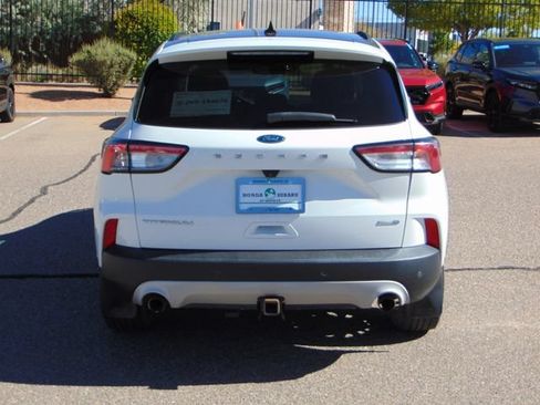 Used 2020 Ford Escape Titanium w/ Titanium Premium Package 2.0 AWD/4WD image 5