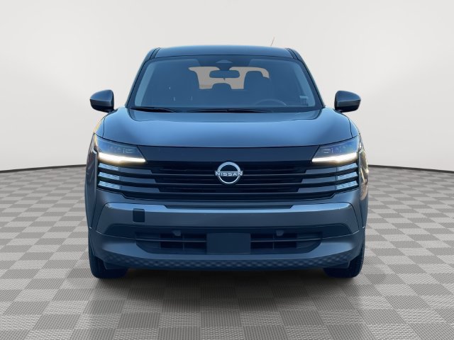 Used 2025 Nissan Kicks SV FWD image 2
