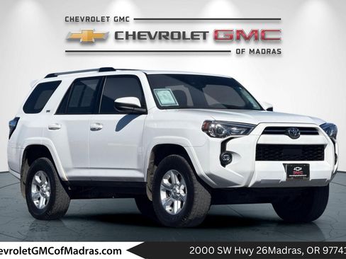 Used 2024 Toyota 4Runner SR5 AWD/4WD image 1