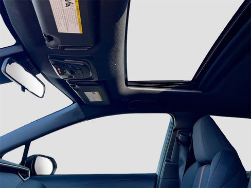 Used 2023 Toyota Corolla SE w/ SE Premium Package image 20