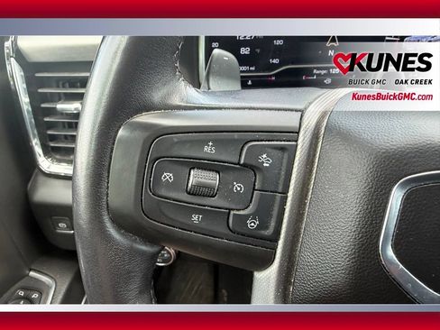 Used 2024 GMC Sierra 1500 Denali w/ Technology Package AWD/4WD image 10