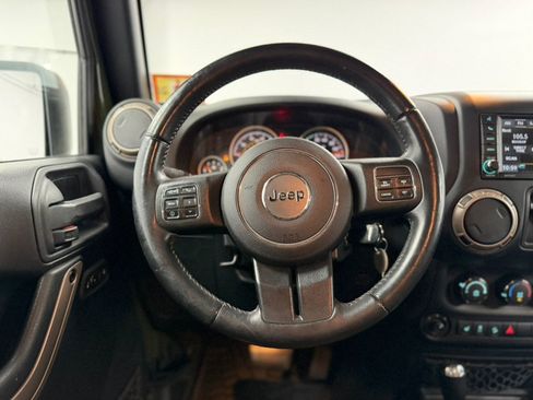 Used 2016 Jeep Wrangler Sahara AWD/4WD image 49
