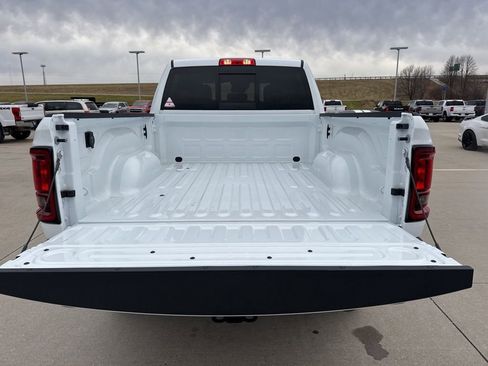 New 2026 RAM 2500 Tradesman AWD/4WD image 30