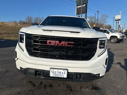 Used 2022 GMC Sierra 1500 Elevation image 8