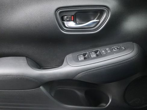 Used 2025 Honda HR-V LX image 24