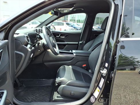 Certified 2023 Mercedes-Benz GLC 300 4MATIC image 11