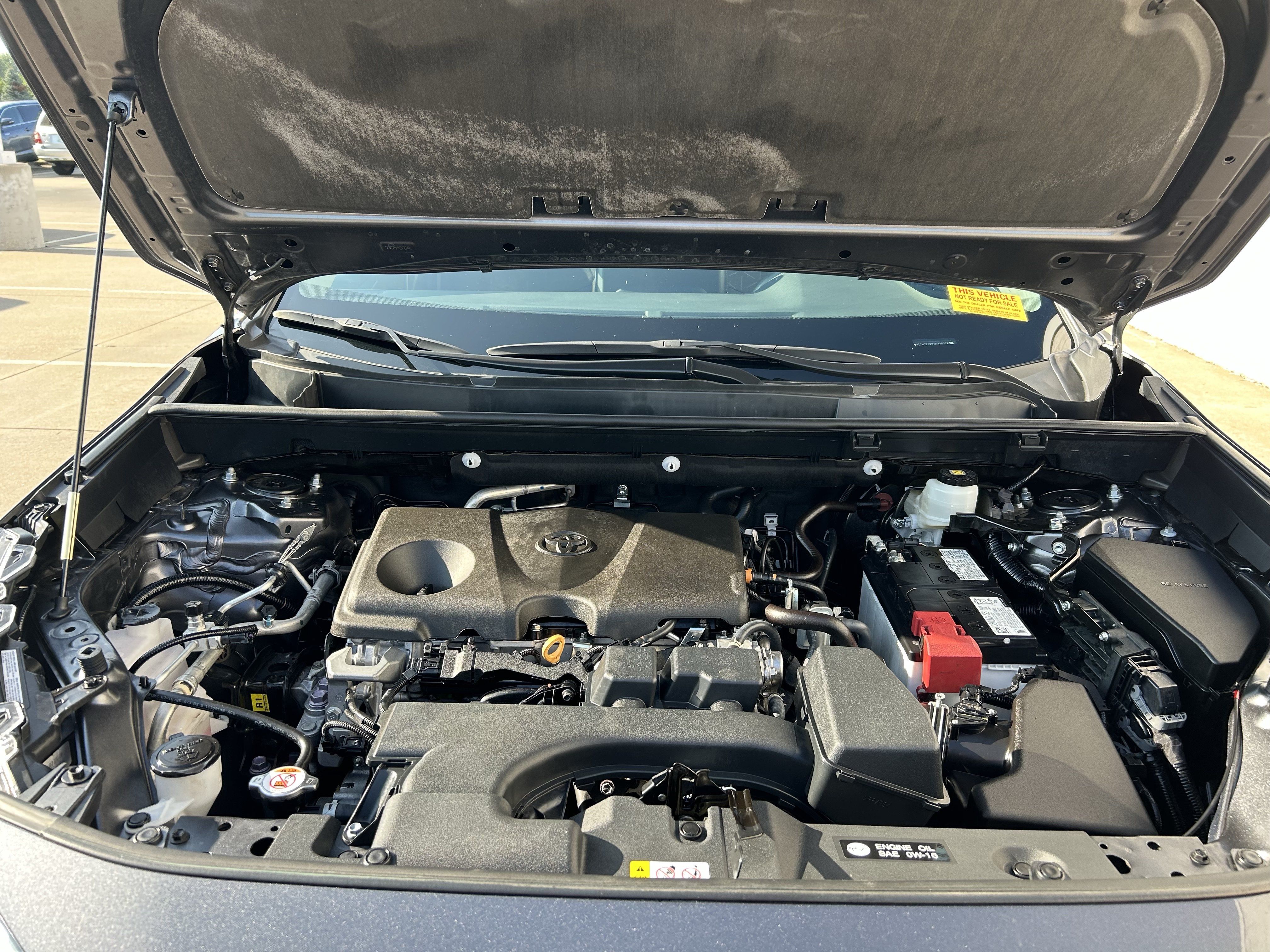 Used 2025 Toyota RAV4 XLE FWD image 12