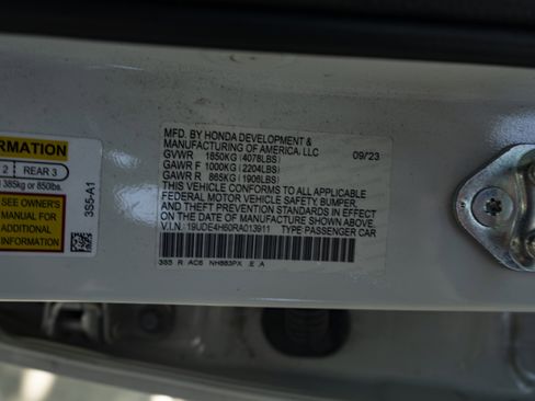 Used 2024 Acura Integra A-Spec FWD image 43