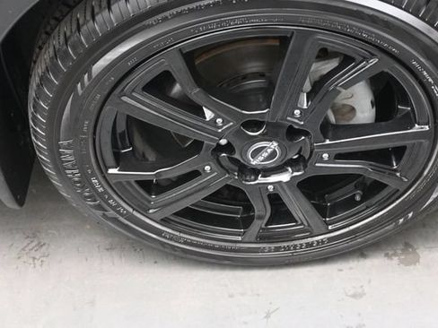 Used 2023 Nissan Kicks SR w/ SR Premium Package FWD image 30