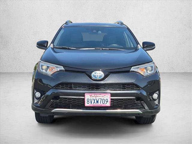 Used 2017 Toyota RAV4 SE AWD/4WD image 2