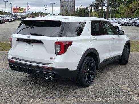 Used 2022 Ford Explorer ST w/ Equipment Group 401A AWD/4WD image 6