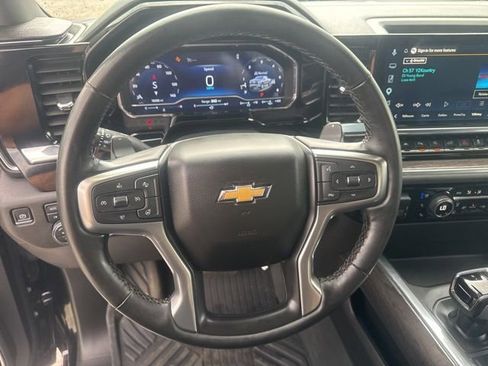 Used 2023 Chevrolet Silverado 1500 LTZ AWD/4WD image 14