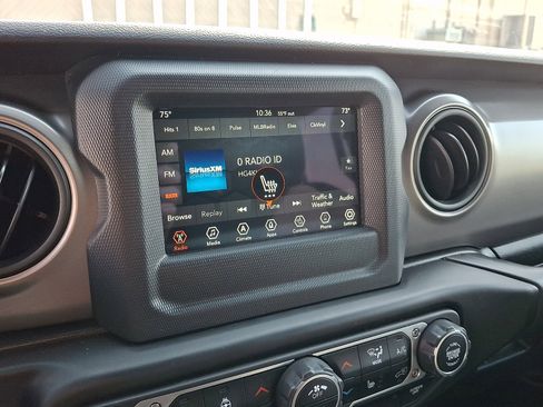 Used 2021 Jeep Wrangler Unlimited Sport AWD/4WD image 20