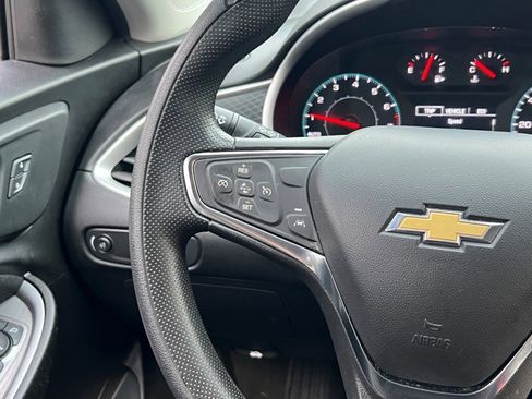 Used 2024 Chevrolet Malibu LT image 23