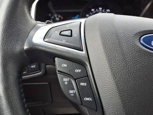 Certified 2018 Ford Edge SEL w/ Equipment Group 201A AWD/4WD image 24