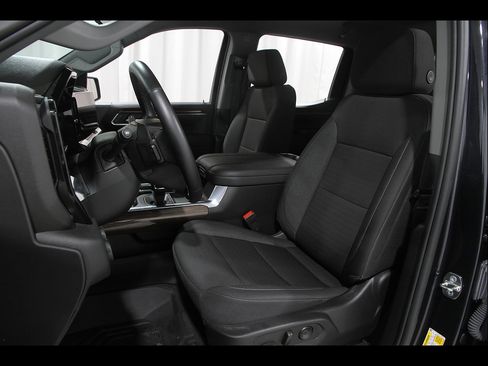 Used 2024 Chevrolet Silverado 1500 RST w/ Convenience Package II AWD/4WD image 5