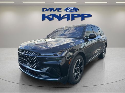 New 2026 Lincoln Nautilus Premier w/ Equipment Group 102A image 4