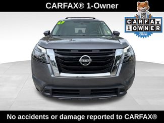 Used 2023 Nissan Pathfinder SV FWD video 2