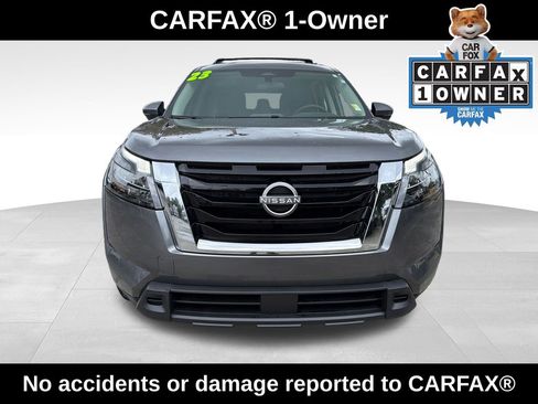 Used 2023 Nissan Pathfinder SV FWD image 2