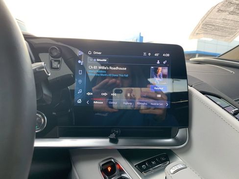 Used 2024 Chevrolet Corvette Z06 image 12