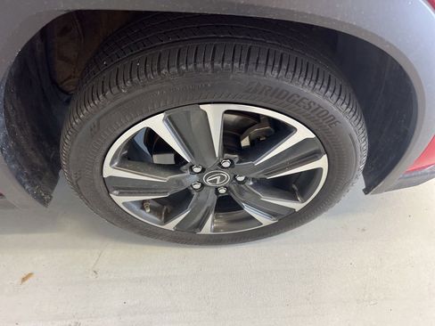 Used 2024 Lexus UX 250h FWD image 15