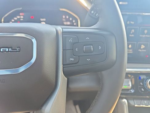 Used 2024 GMC Sierra 2500 Denali w/ Denali Reserve Package image 29