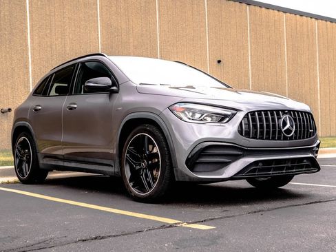 Used 2023 Mercedes-Benz GLA 35 AMG 4MATIC image 2