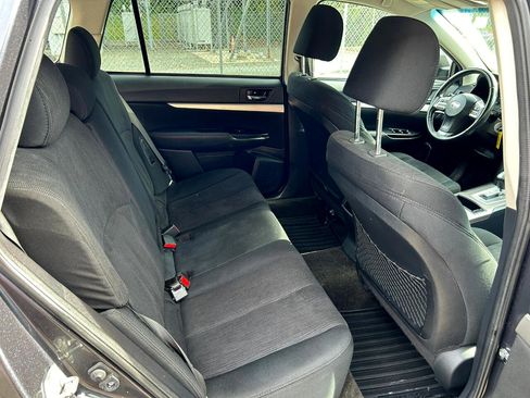 Used 2013 Subaru Outback 2.5i Premium image 14