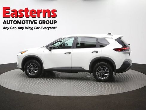 Used 2023 Nissan Rogue S AWD/4WD image 62