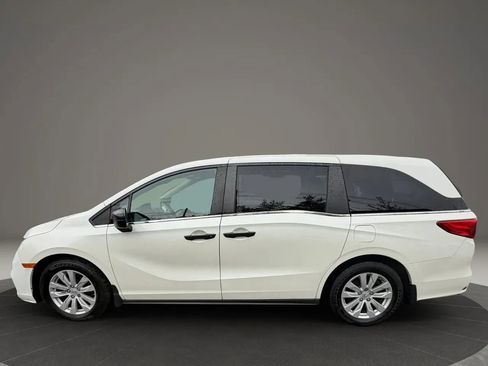 Used 2019 Honda Odyssey LX image 8