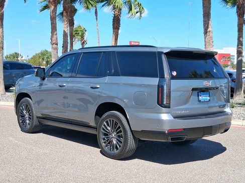 Used 2026 Cadillac Escalade Platinum Sport w/ LPO, Floor Liner Package RWD image 4