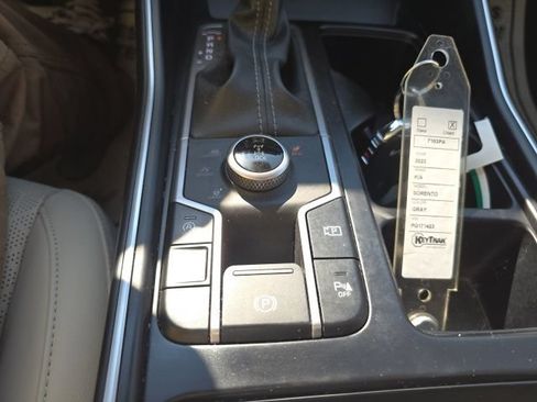 Used 2023 Kia Sorento X-Line EX AWD/4WD image 22