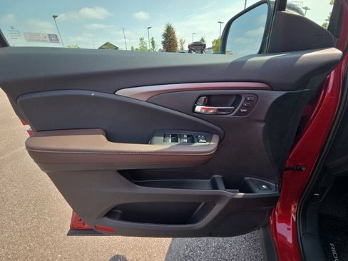 New 2026 Honda Ridgeline RTL image 18
