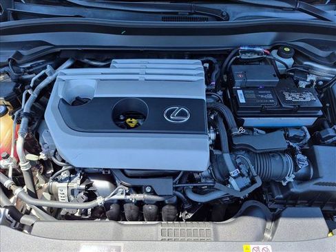 Used 2019 Lexus UX 200 FWD image 23