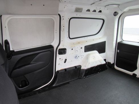 Used 2016 RAM ProMaster City Tradesman w/ Rear Back-up Camera Group FWD image 25