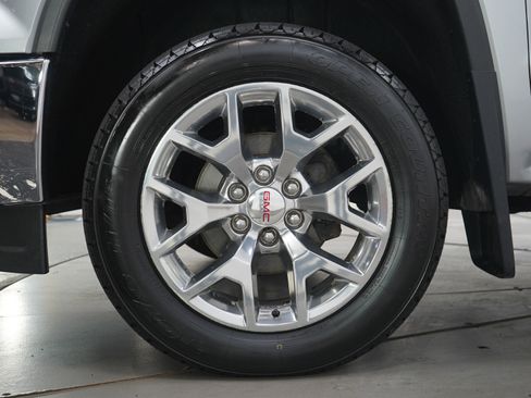 Used 2015 GMC Sierra 1500 SLT w/ SLT Crew Cab Value Package image 30