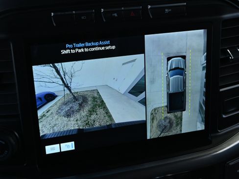 Used 2022 Ford F150 Lariat w/ Equipment Group 502A High image 17