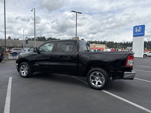 Used 2022 RAM 1500 Big Horn AWD/4WD image 5