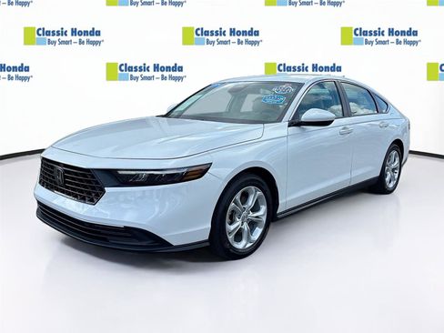 Certified 2024 Honda Accord LX image 3