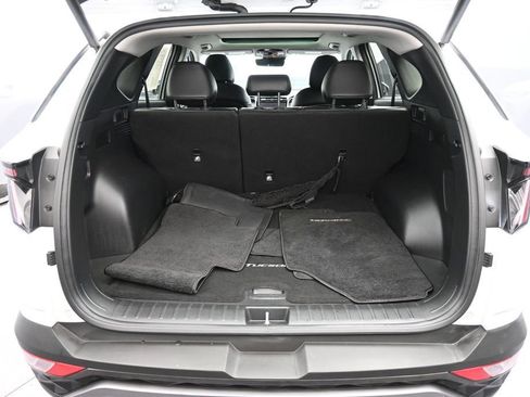 Certified 2022 Hyundai Tucson Limited w/ Cargo Package AWD/4WD image 22