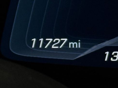 Used 2023 Chevrolet Corvette Stingray w/ Z51 Performance Package image 23