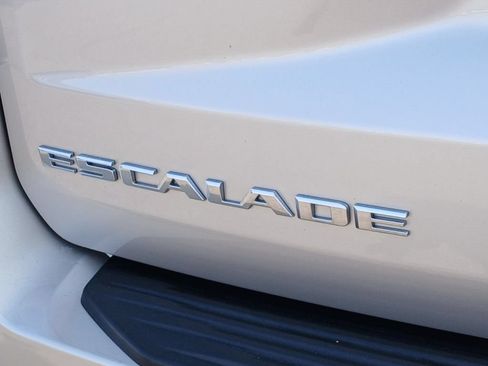Used 2022 Cadillac Escalade Sport w/ Touring Package AWD/4WD image 30
