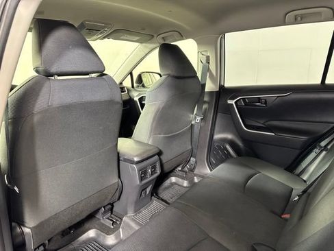 Used 2024 Toyota RAV4 LE AWD/4WD image 12