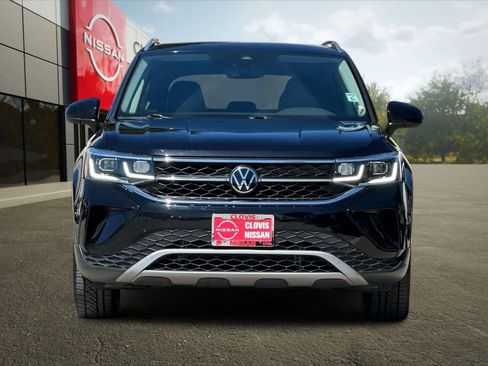 Used 2023 Volkswagen Taos SEL AWD/4WD image 11
