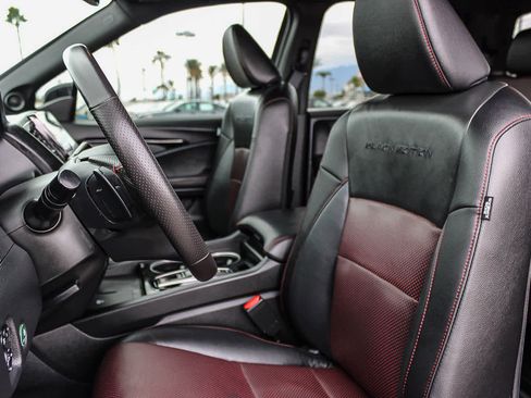 Certified 2025 Honda Ridgeline Black Edition image 16